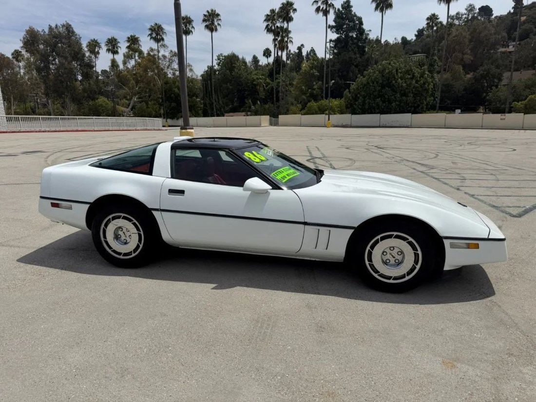 Coupe in Canoga Park, CA, United States 2 - 18678059