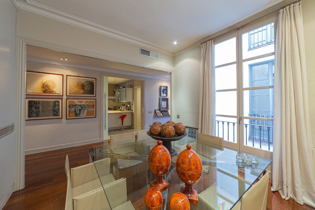 Appartement à Eixample, Barcelone, Espagne 1 - 18313585