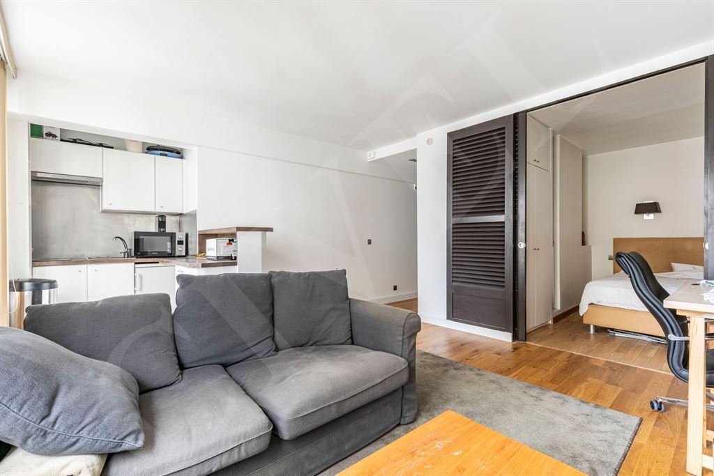 Apartment in Saint Philippe du Roule, Paris 8e Arrondissement, Paris 3 - 18674814