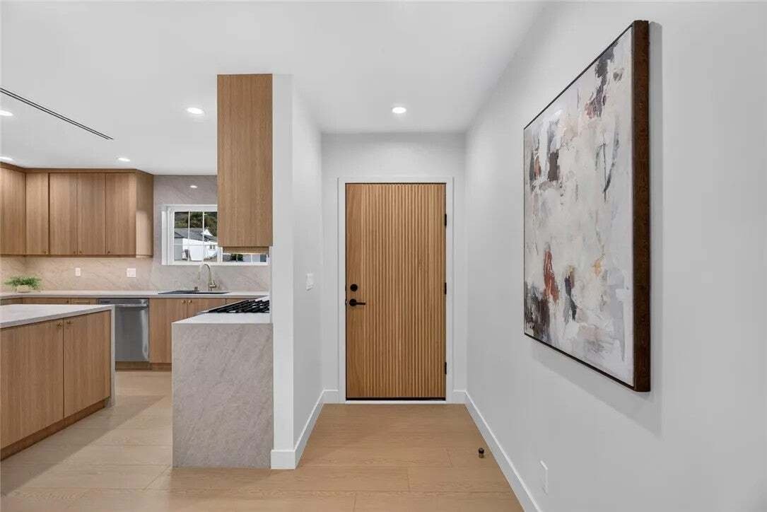 Condo in Los Angeles, California, United States 5 - 18676999