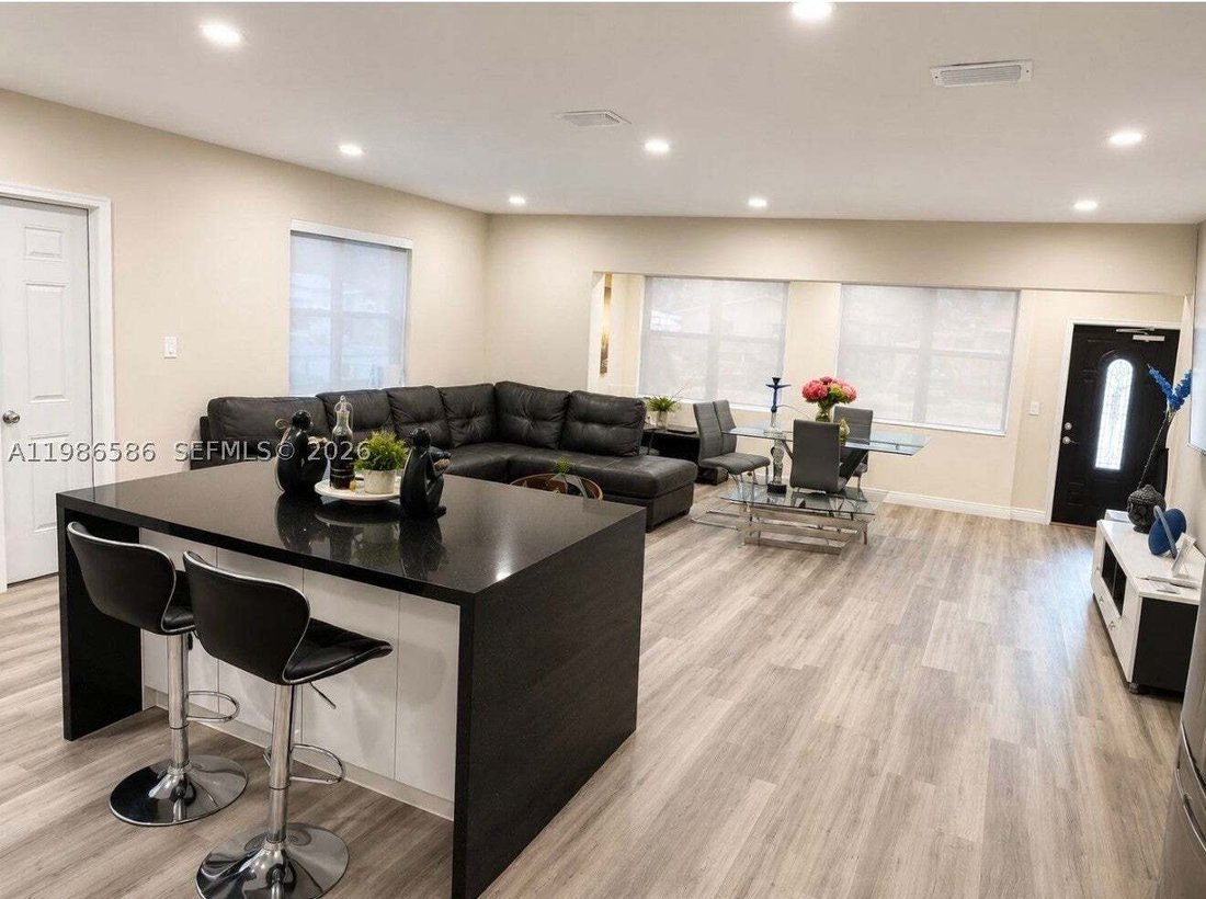 Maison à Hialeah, Floride, États-Unis 4 - 17453687