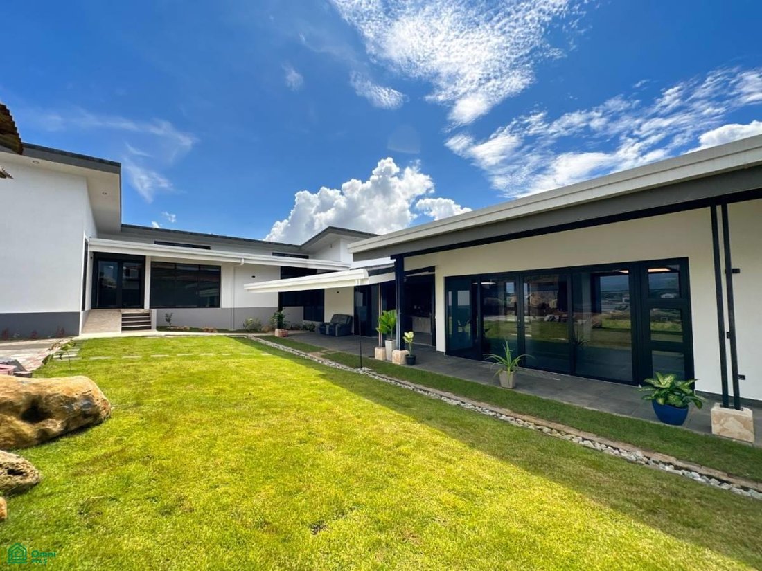 House in Vueltas, Alajuela Province, Costa Rica 3 - 18637532