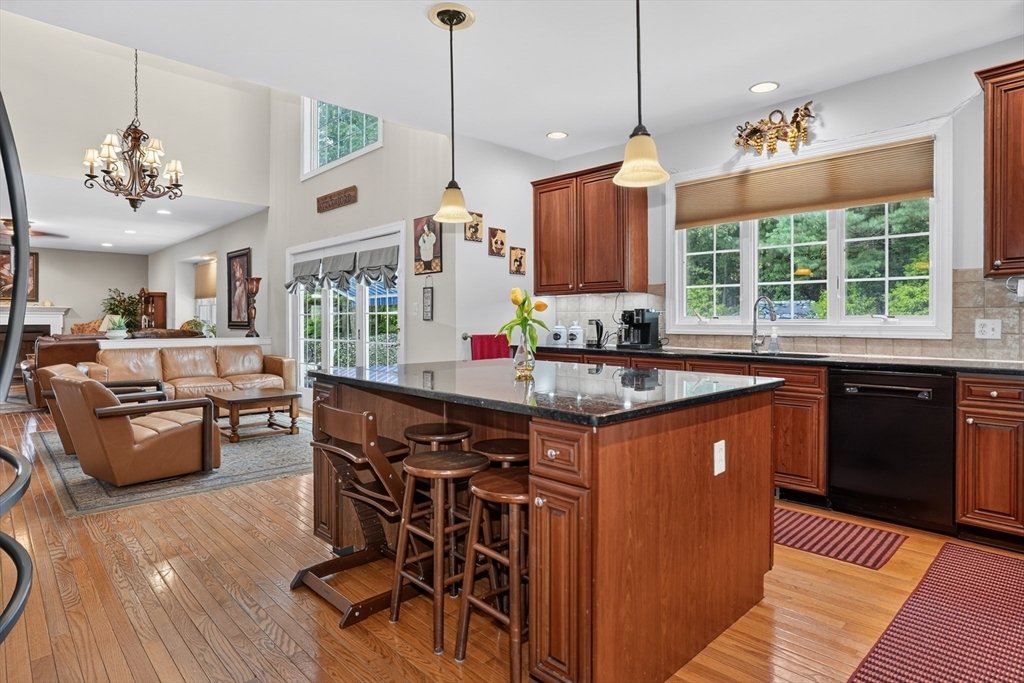 House in Grafton, Massachusetts, United States 4 - 18674569