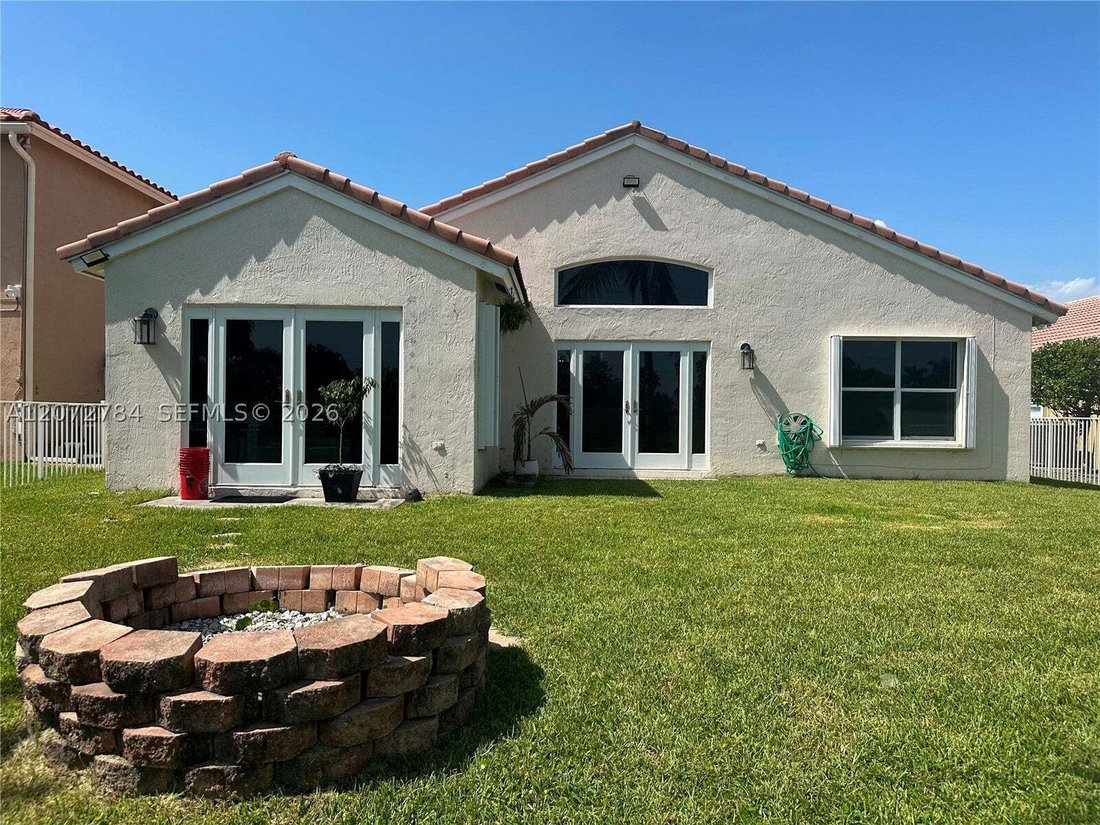 House in Miramar, Florida, United States 3 - 18676866
