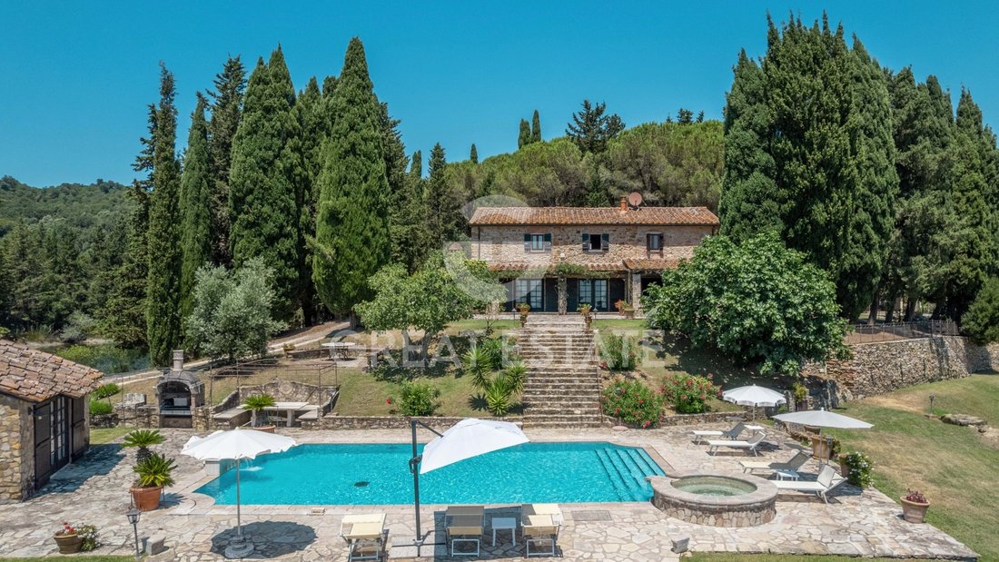 Estate in Sassetta, Tuscany, Italy 1 - 18676392
