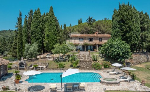 Estate in Sassetta, Tuscany, Italy 1