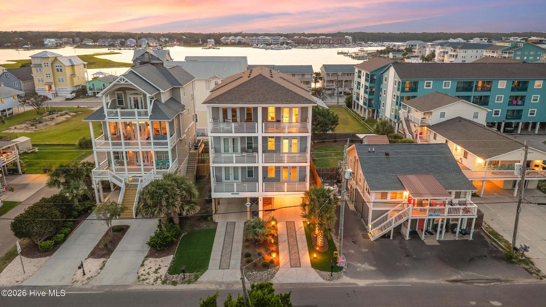 Townhouse in Carolina Beach, North Carolina, United States 2 - 18677100