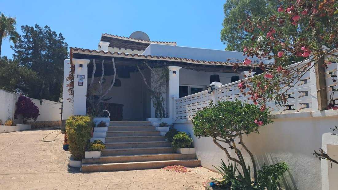 Villa in Sant Antoni de Portmany, Balearic Islands, Spain 5 - 18428536
