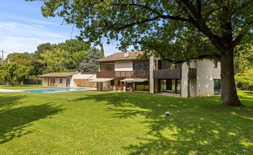 Villa in Thônex, Genève, Switzerland 1