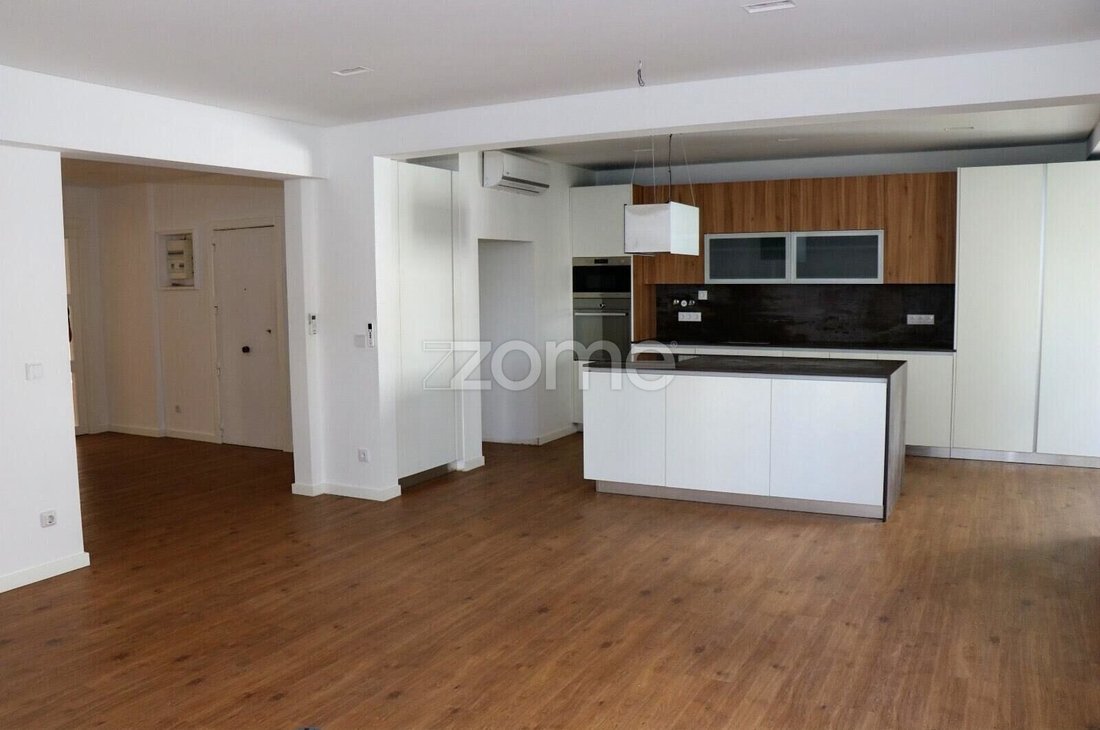 Appartamento a Alfragide, Lisbona, Portogallo 1 - 18622636