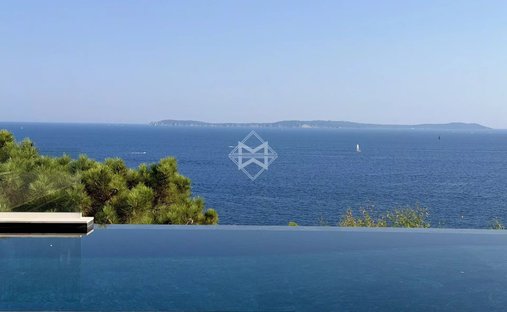 Villa en Rayol-Canadel-sur-Mer, Provenza-Alpes-Costa Azul, Francia 1