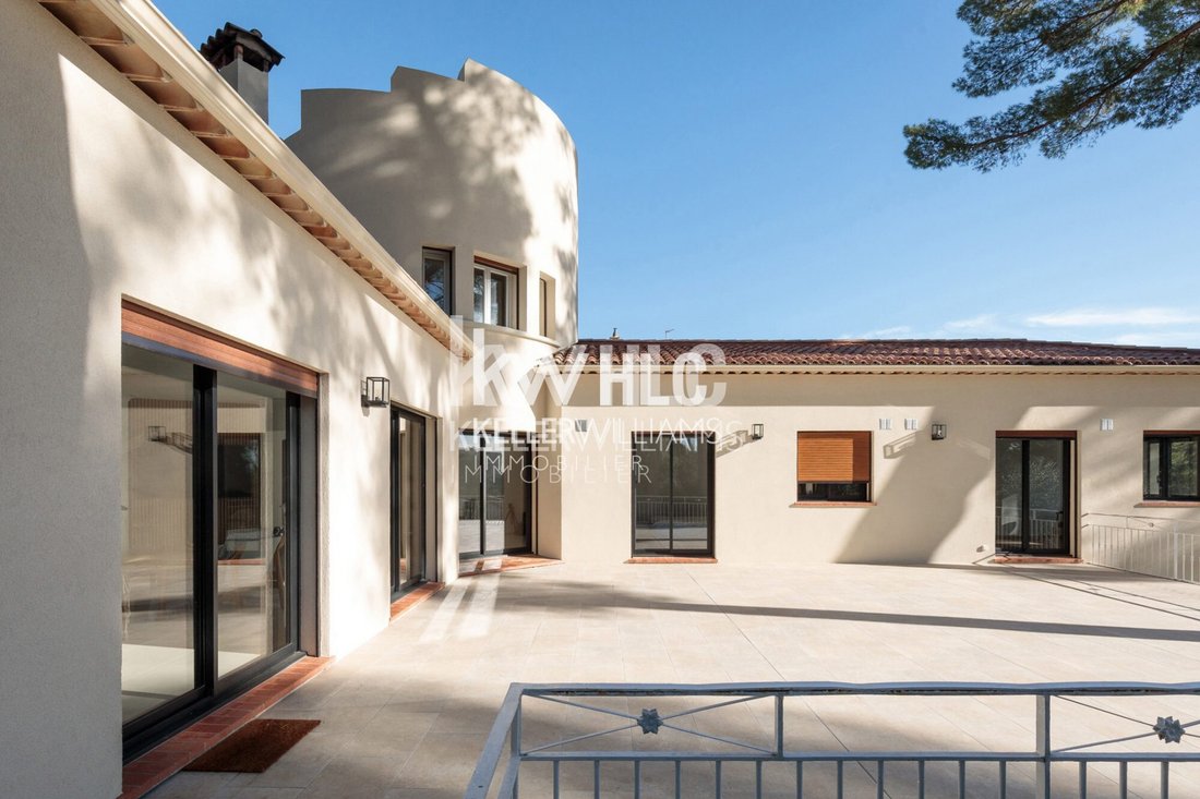 House in Maurice Jeanpierre, Le Cannet, France 2 - 17912785
