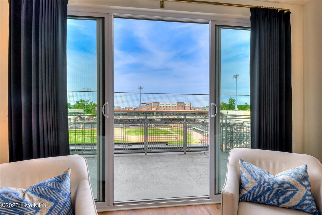 Condo in North Augusta, South Carolina, United States 3 - 18677097