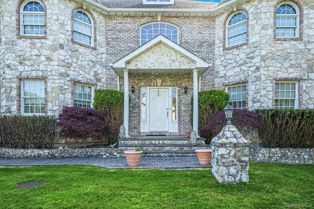House in Saint James, New York, United States 4 - 18678286