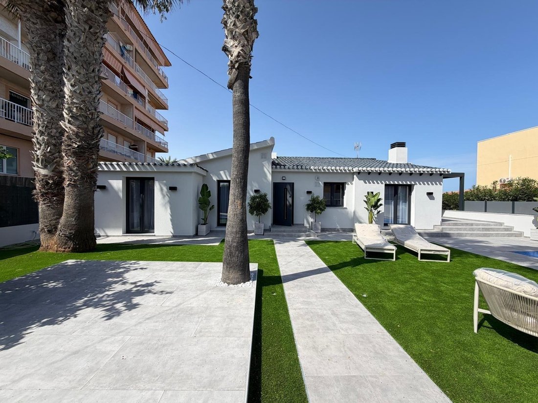 House in Torrevieja, Valencian Community, Spain 4 - 18677960
