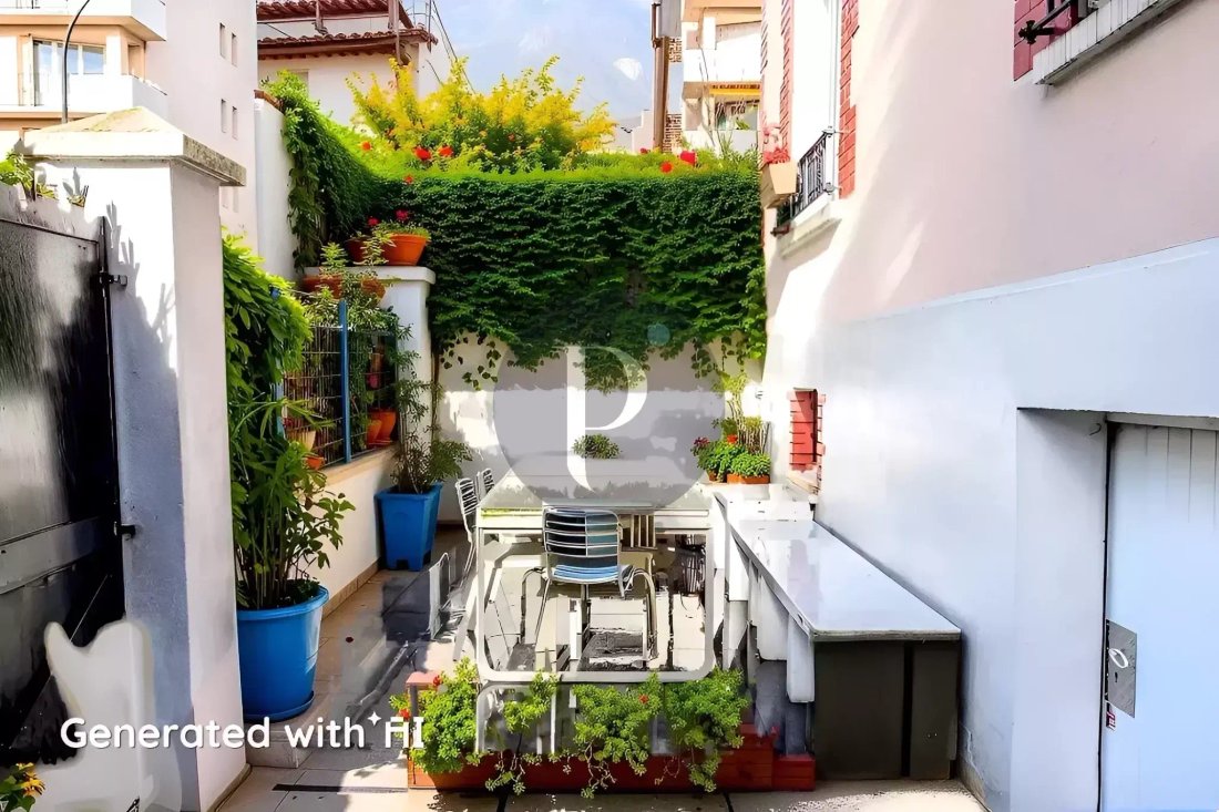 House in La Faiencerie-Le Clos Saint Cyr, Bourg-la-Reine, France 2 - 17308017