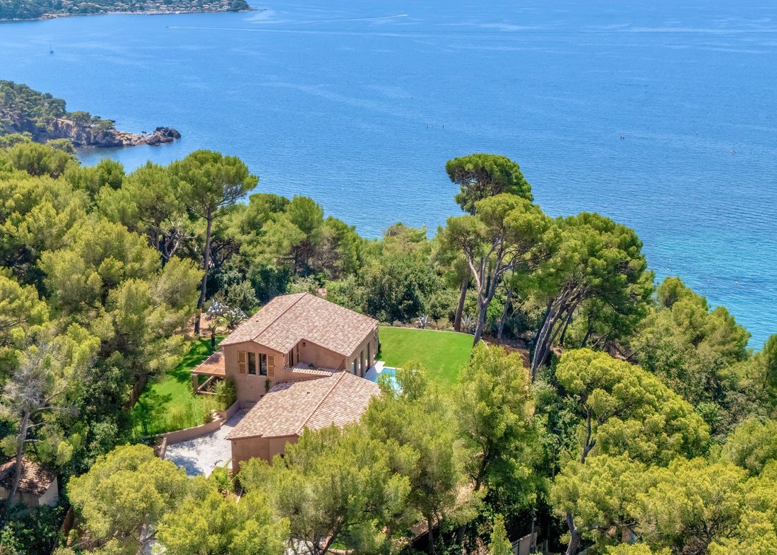 House in Sud, Le Pradet, France 4 - 18675652