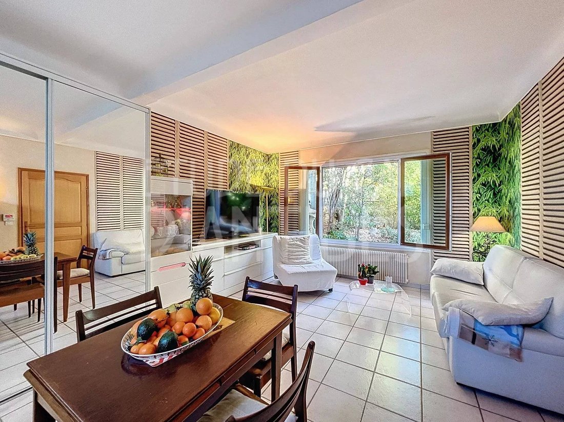 Villa in Fontmerle, Antibes, France 5 - 18040977