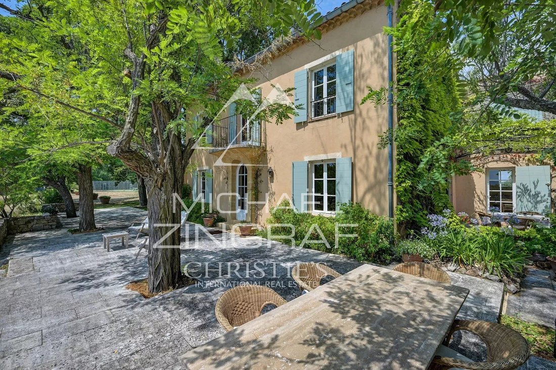 Casa di campagna a Jouques, Provenza-Alpi-Costa Azzurra, Francia 1 - 18429391