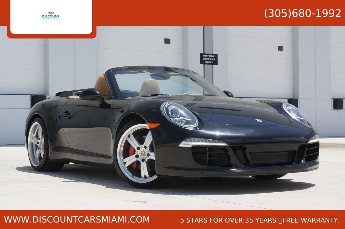 Cabriolet in Opa Locka, FL, United States 1 - 18678060