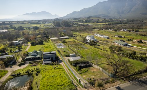 Land in Arbeidslus, Western Cape, South Africa 1