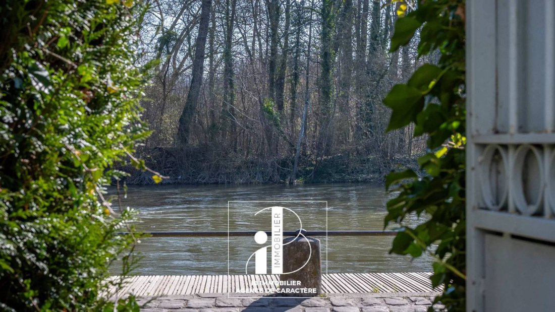 House in Samois-sur-Seine, Ile-de-France, France 2 - 17400746