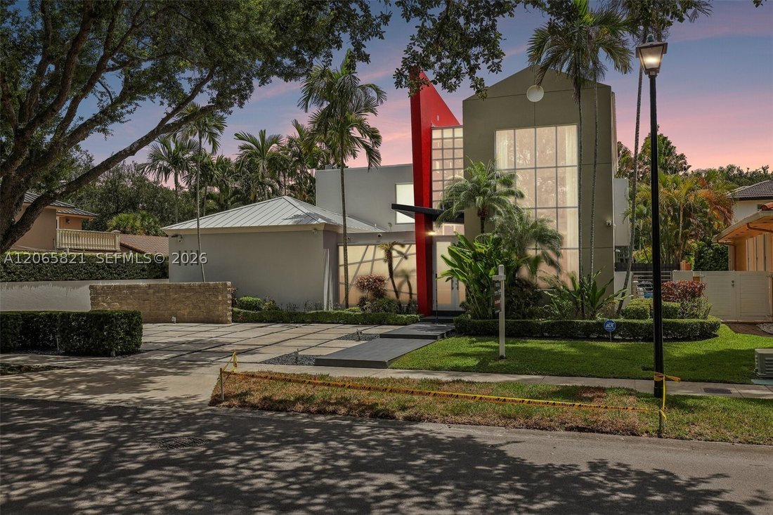 House in Hialeah, Florida, United States 2 - 18600900