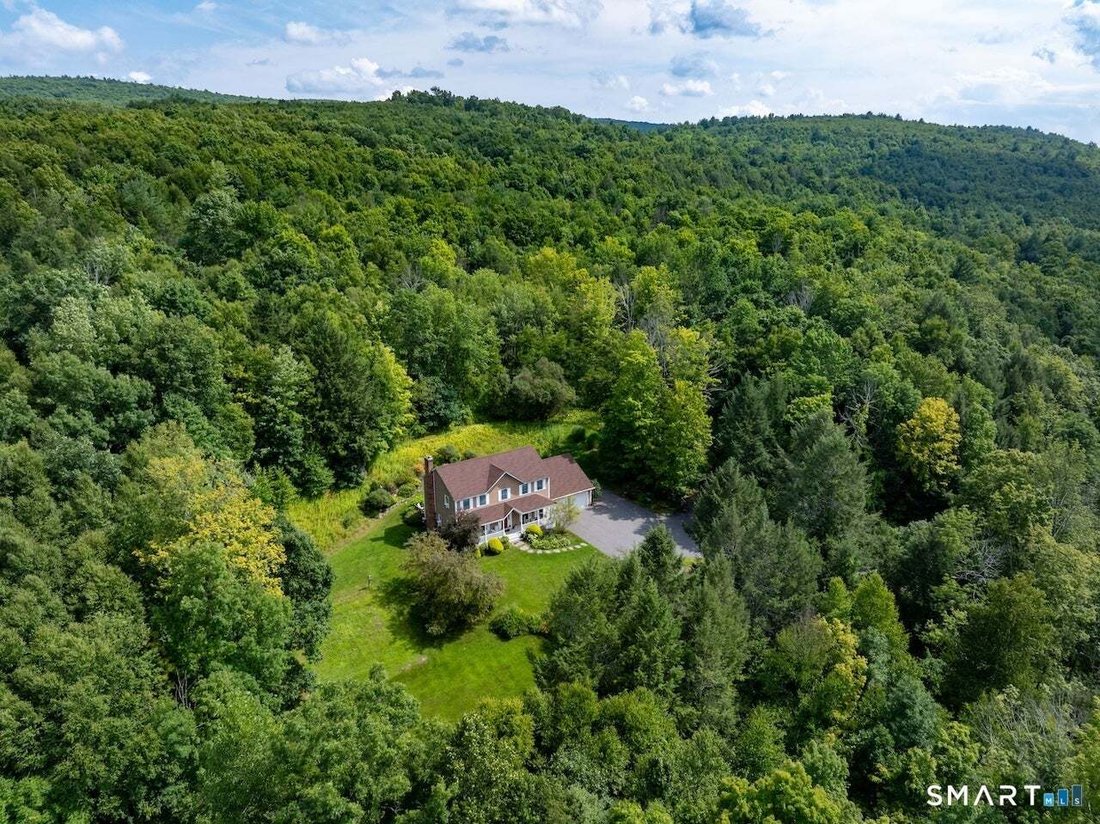 House in Cornwall, Connecticut, United States 2 - 17678158