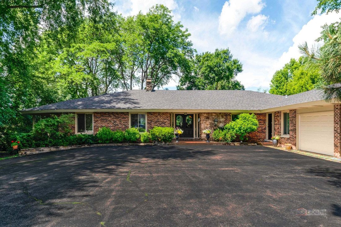 House in Long Grove, Illinois, United States 2 - 18676370