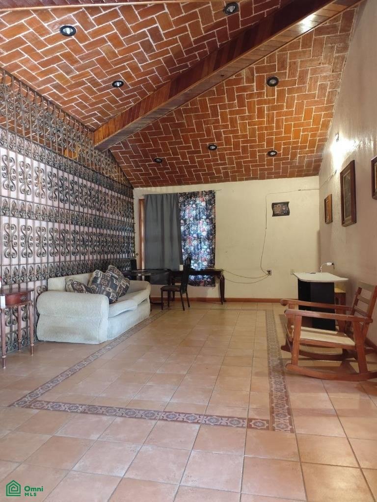 House in Santa María Coyotepec, Oaxaca, Mexico 1 - 17911503