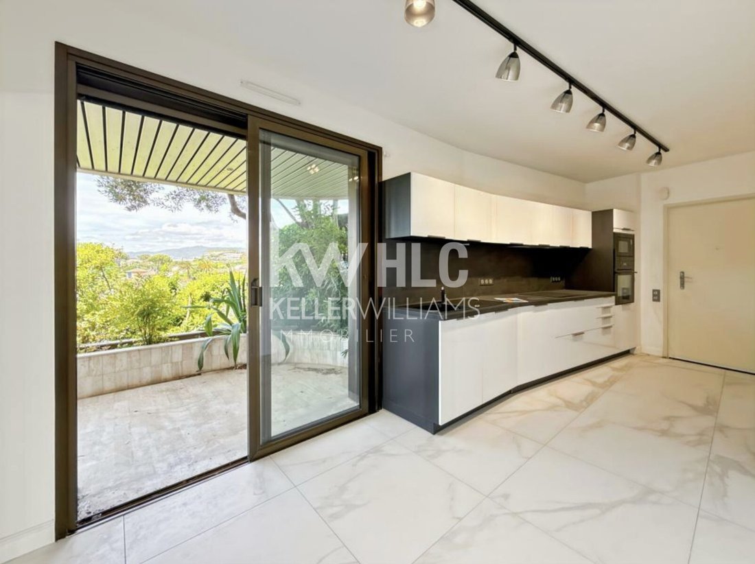 Apartamento en Cannes, Provenza-Alpes-Costa Azul, Francia 4 - 18386585
