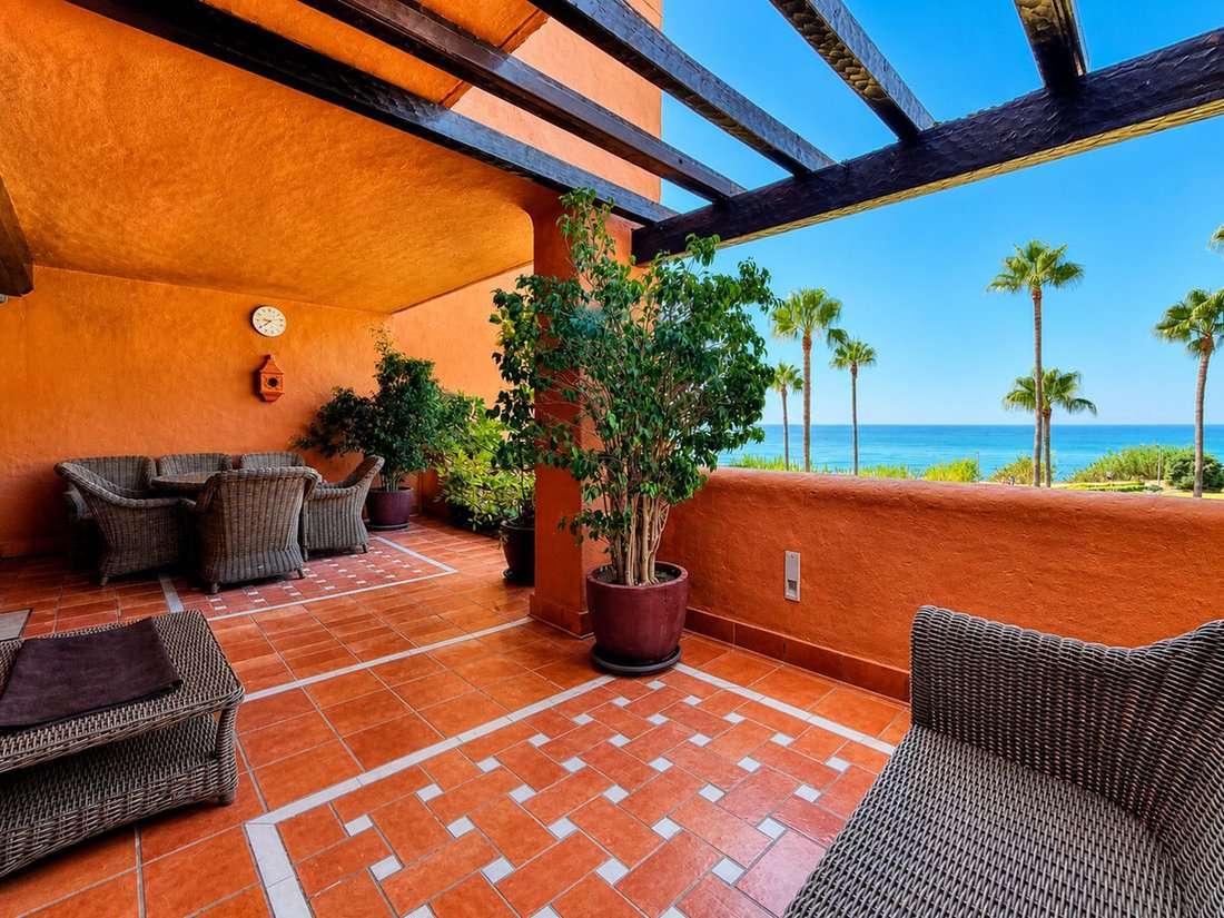 Apartment in Estepona, Andalusia, Spain 1 - 18674678