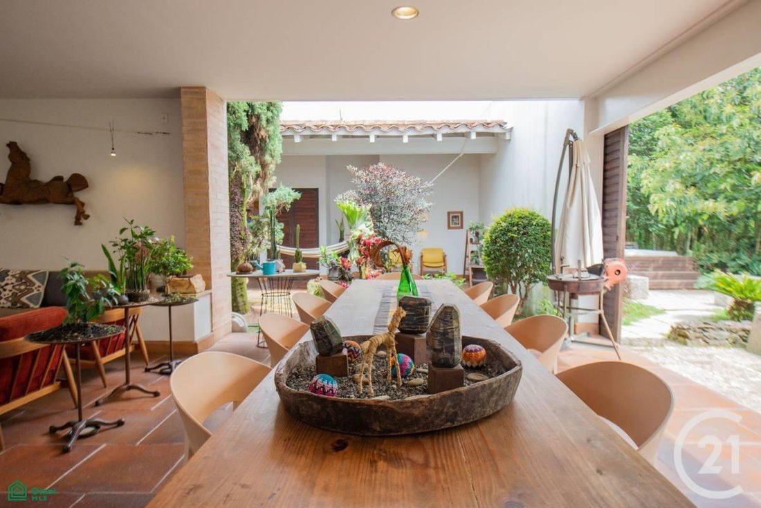 Casa en Envigado, Antioquia, Colombia 2 - 17232315