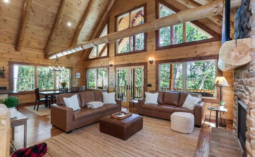 House in Laurelville, Ohio, United States 1