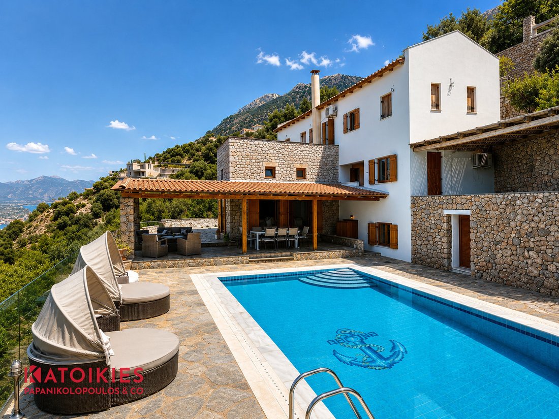 Villa in Verga Community, Peloponnese, Western Greece and the Ionian, Greece 1 - 18674593