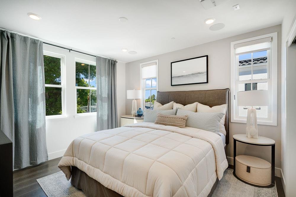Condo in Mountain View, California, United States 4 - 18676906