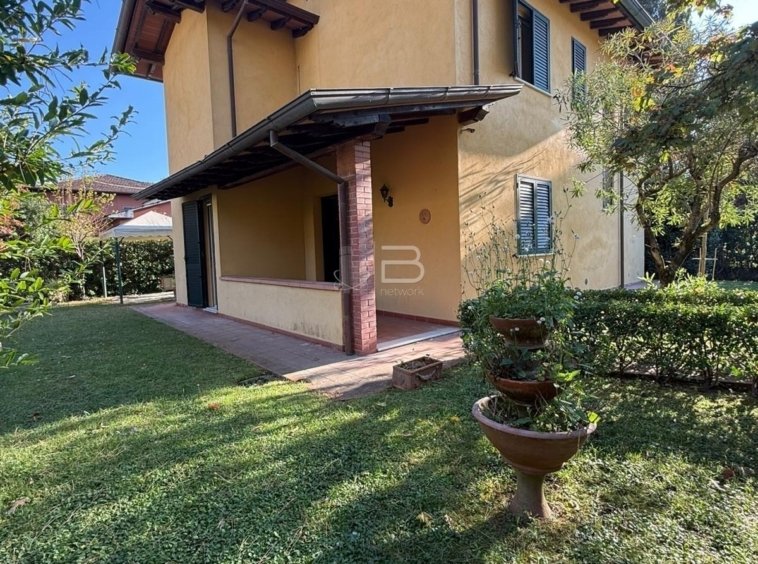 Villa in Center, Forte dei Marmi, Tuscany 1 - 18675856