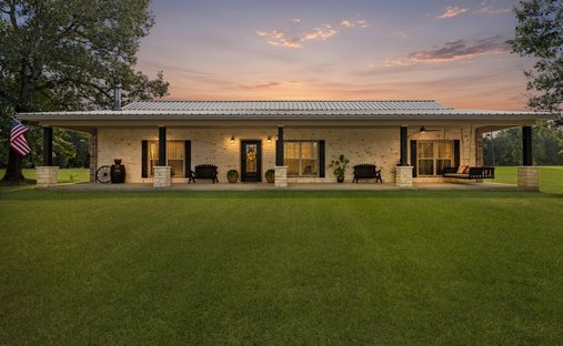 House in Kirbyville, Texas, United States 1