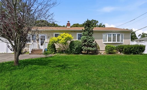 Haus in Centereach, New York, Vereinigte Staaten 1