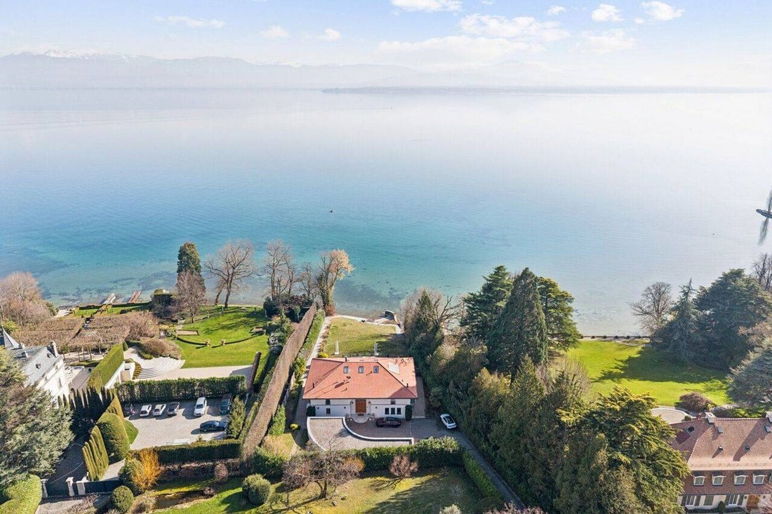 House in Dully, Vaud, Switzerland 2 - 18674573