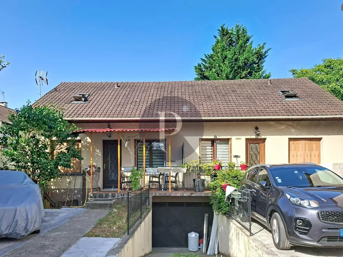 Haus in Vitry-sur-Seine, Île-de-France, Frankreich 1 - 18411843