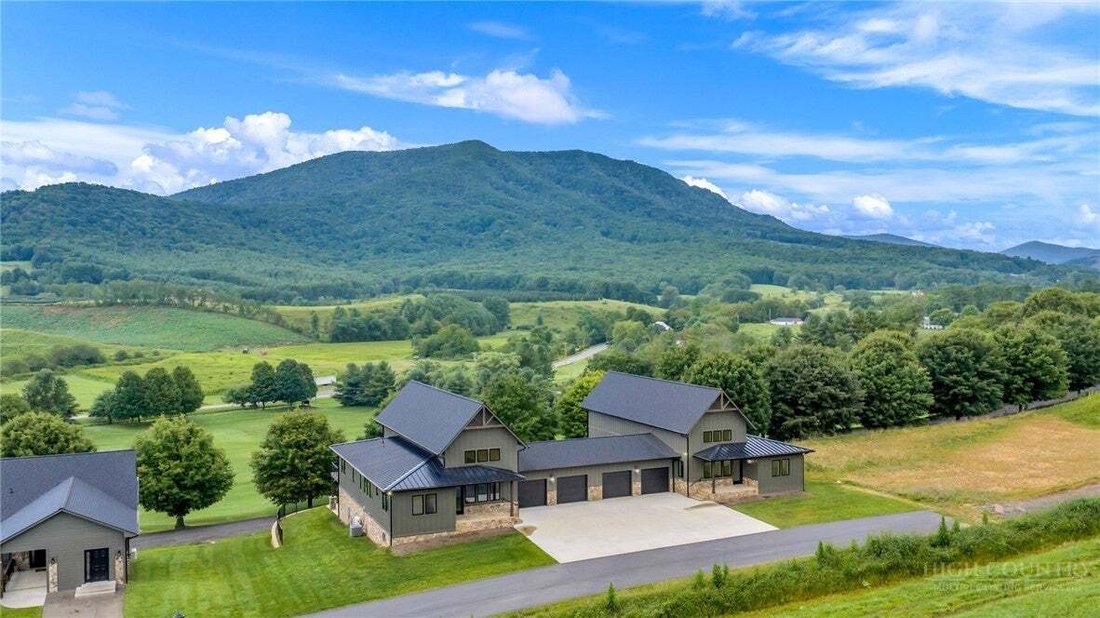 Townhouse in Jefferson, North Carolina, United States 4 - 18678583