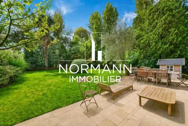 Apartment in La Plaine des Sablons, Neuilly-sur-Seine, France 3 - 18439625