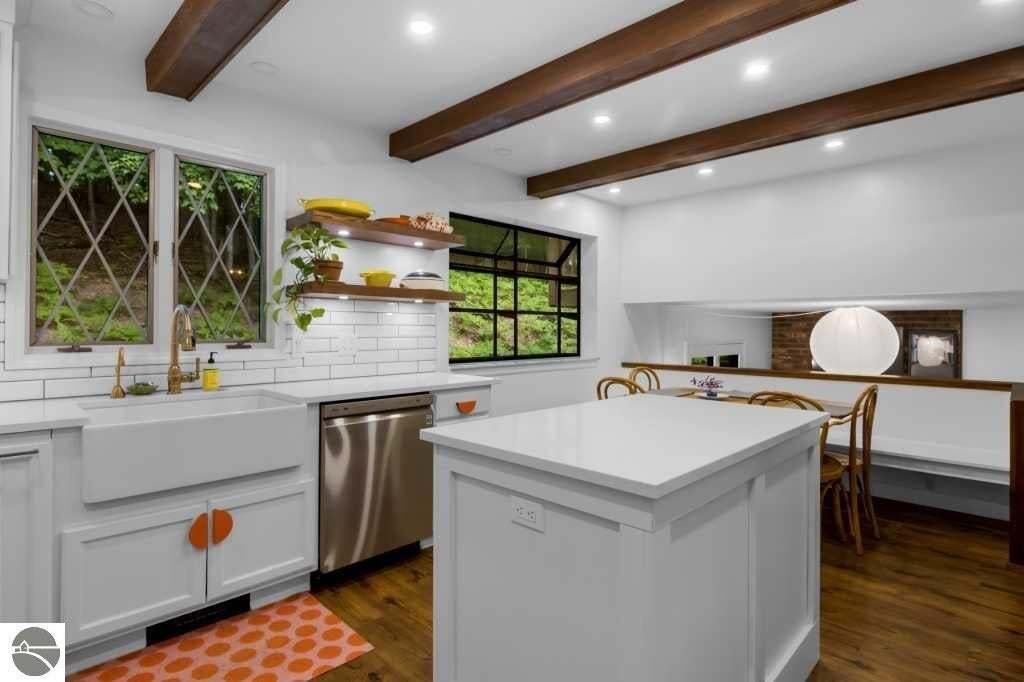 House in Traverse City, Michigan, United States 4 - 18676635