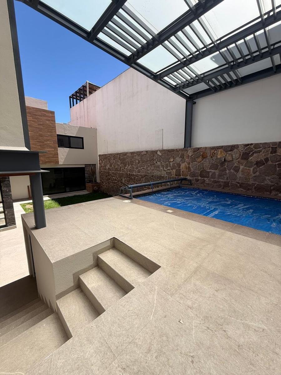 Casa en San Luis Potosí, San Luis Potosí, México 3 - 18674802