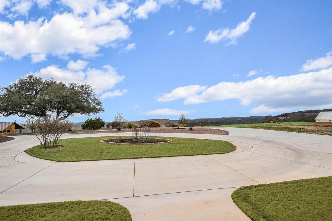 House in Burnet, Texas, United States 3 - 18676295