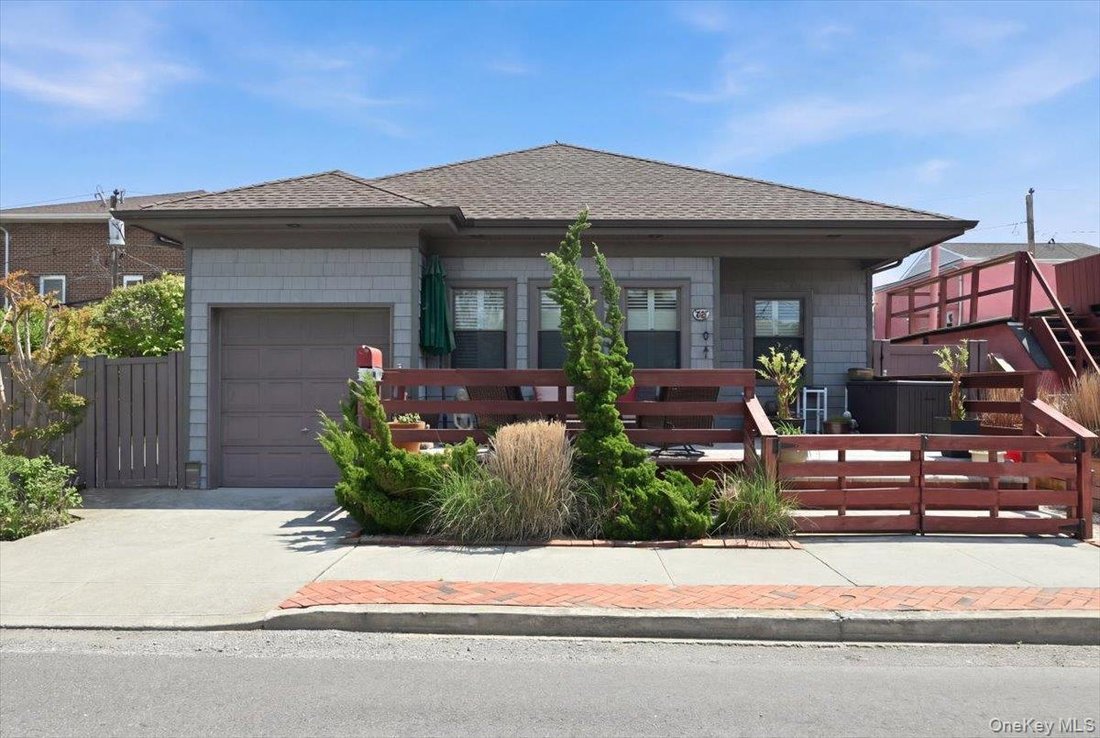 House in Long Beach, New York, United States 1 - 18677765