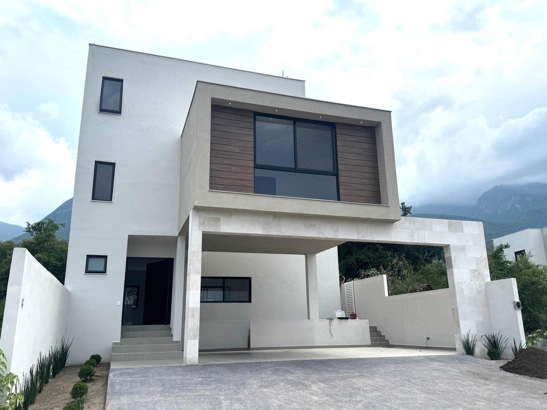 House in Santiago, Nuevo Leon, Mexico 1 - 18675398