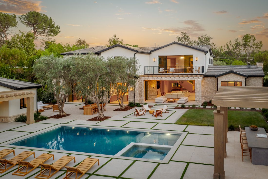 House in Hidden Hills, California, United States 3 - 18675481