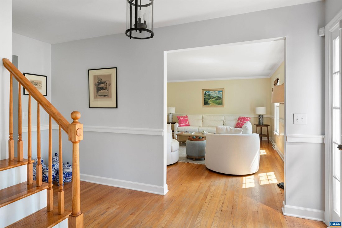 House in Charlottesville, Virginia, United States 5 - 18677954